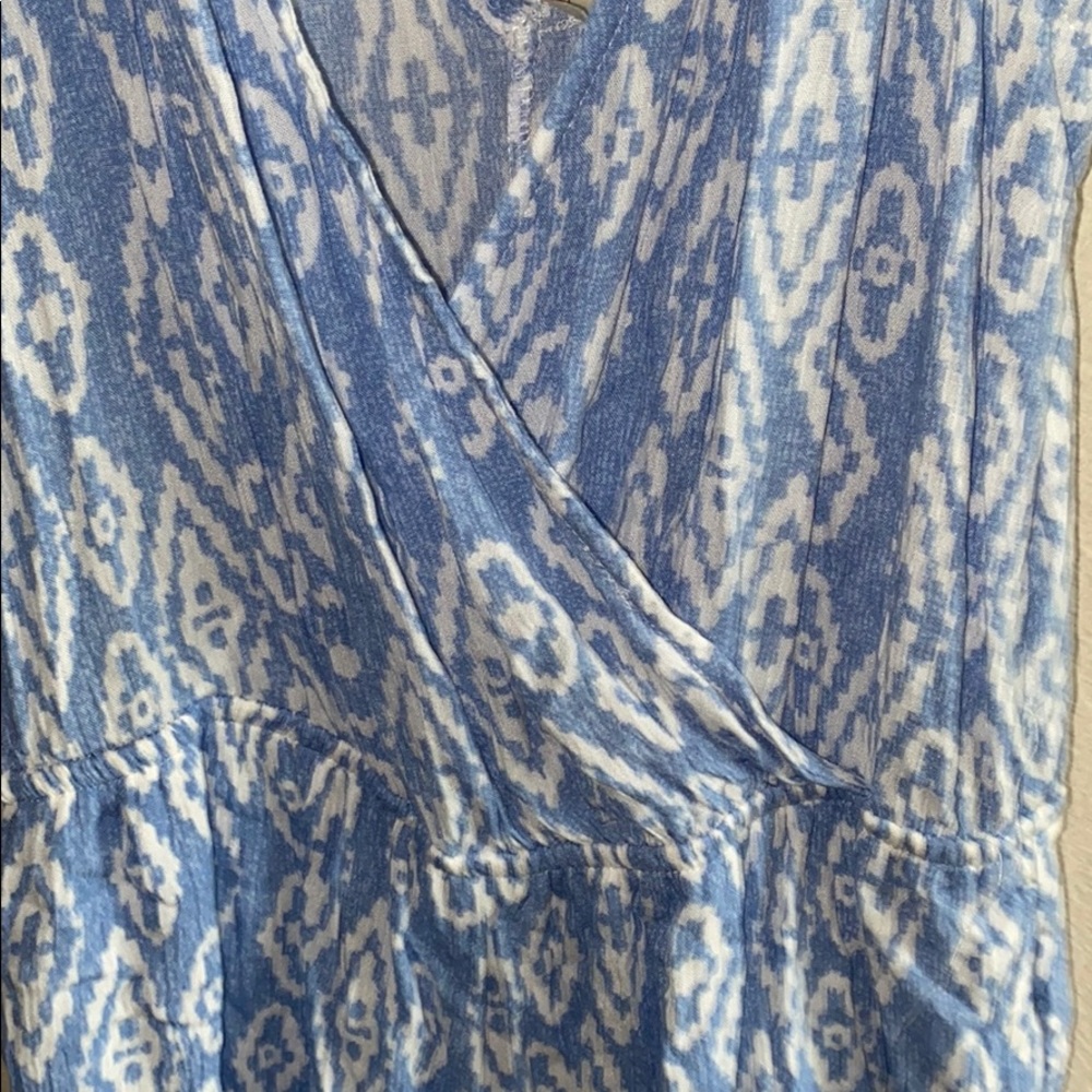 Romper - Picture 2 of 3